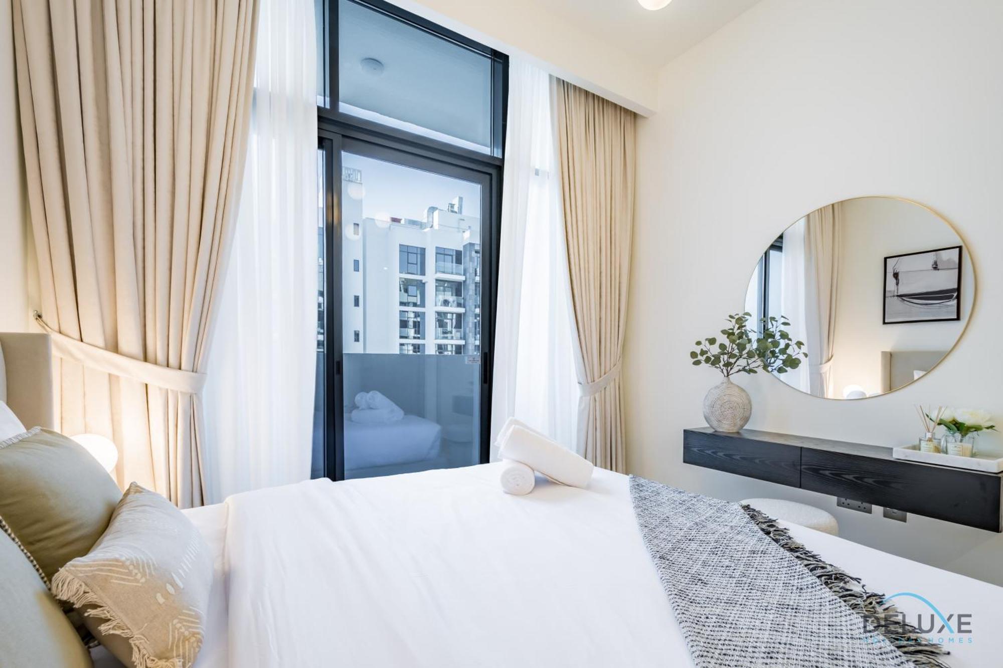 Apartment Inviting 1br In Azizi Riviera 32, Al Merkadh By Deluxe Homes Dubai