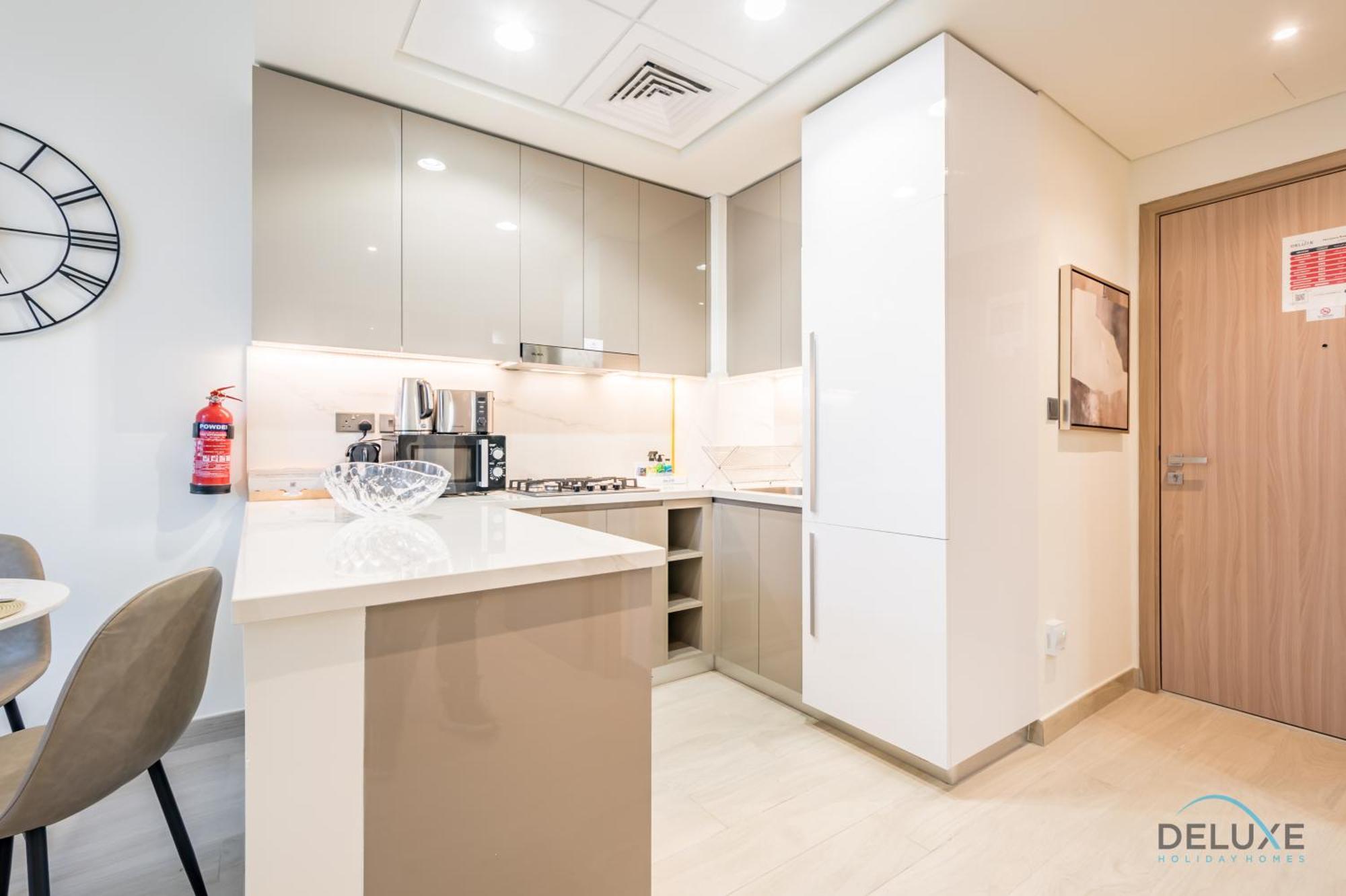 Inviting 1br In Azizi Riviera 32, Al Merkadh By Deluxe Homes Apartment *