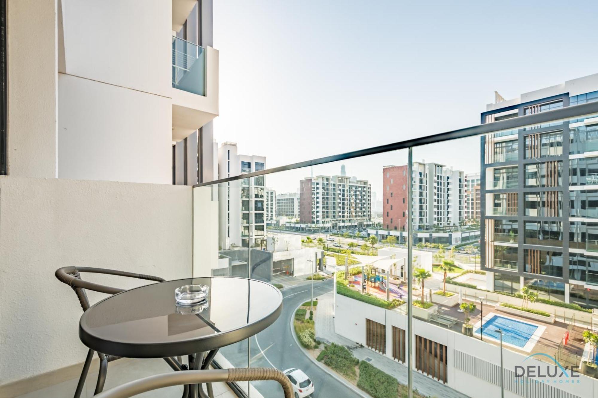 Apartment Inviting 1br In Azizi Riviera 32, Al Merkadh By Deluxe Homes *