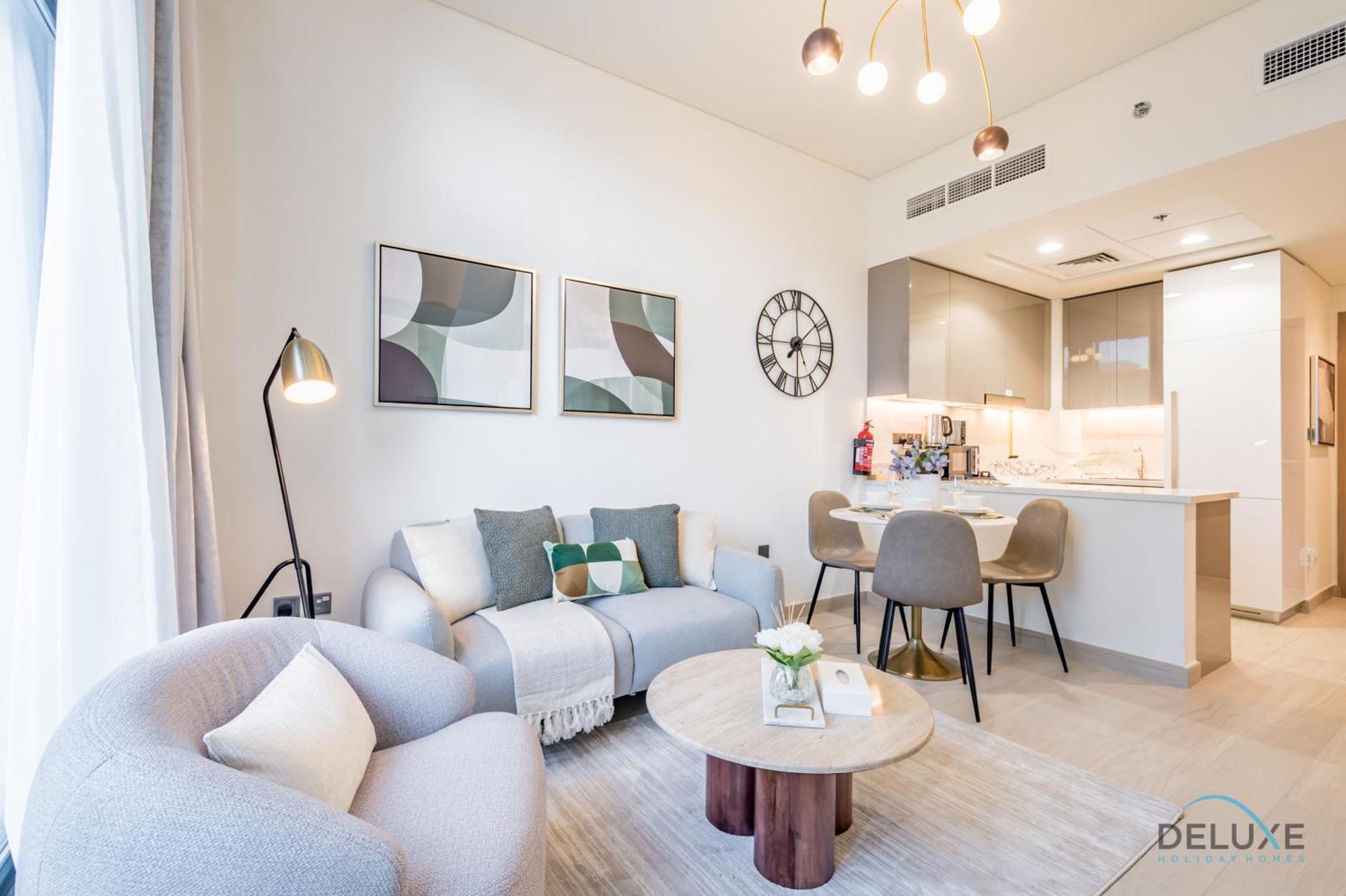 Apartment Inviting 1br In Azizi Riviera 32, Al Merkadh By Deluxe Homes